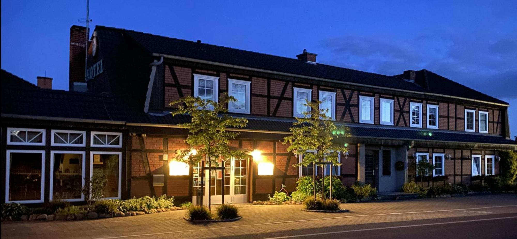 Wolfshotel Am Arendsee Арендзее Екстериор снимка