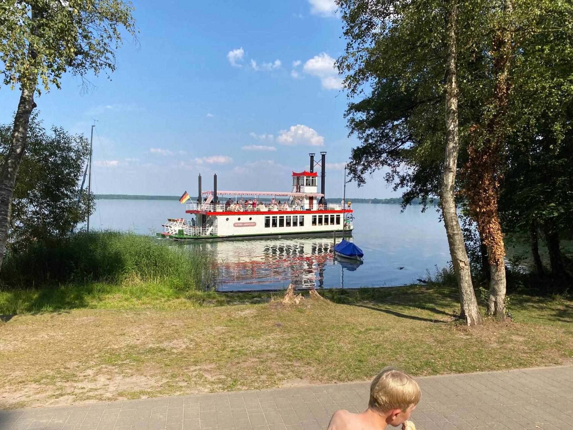 Wolfshotel Am Arendsee Арендзее Екстериор снимка
