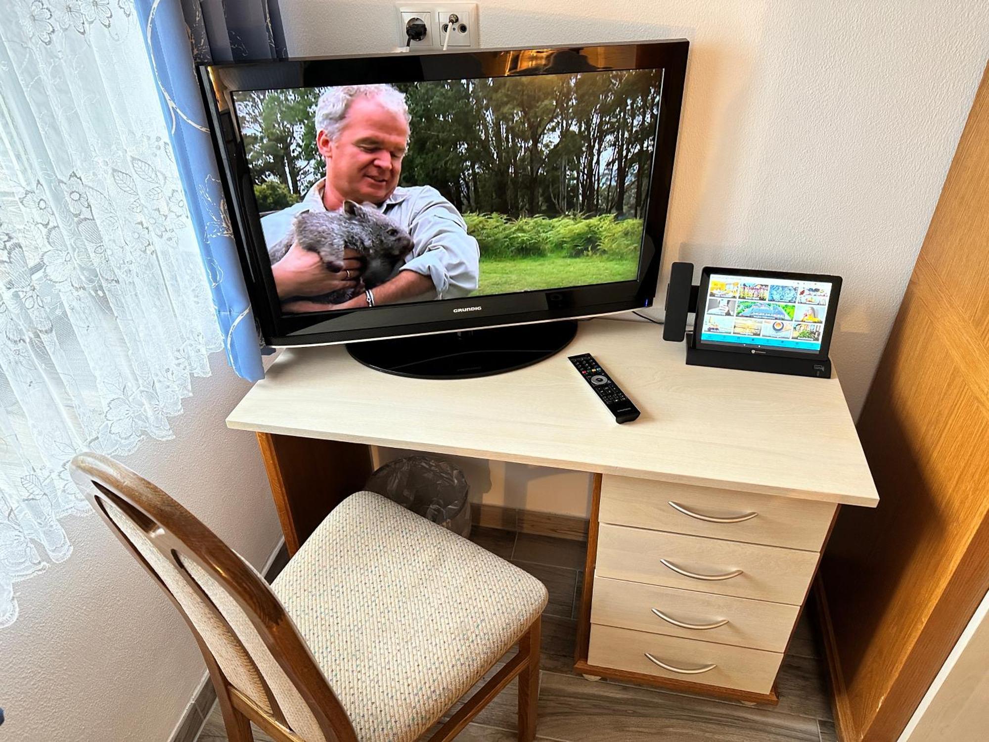 Wolfshotel Am Arendsee Арендзее Екстериор снимка