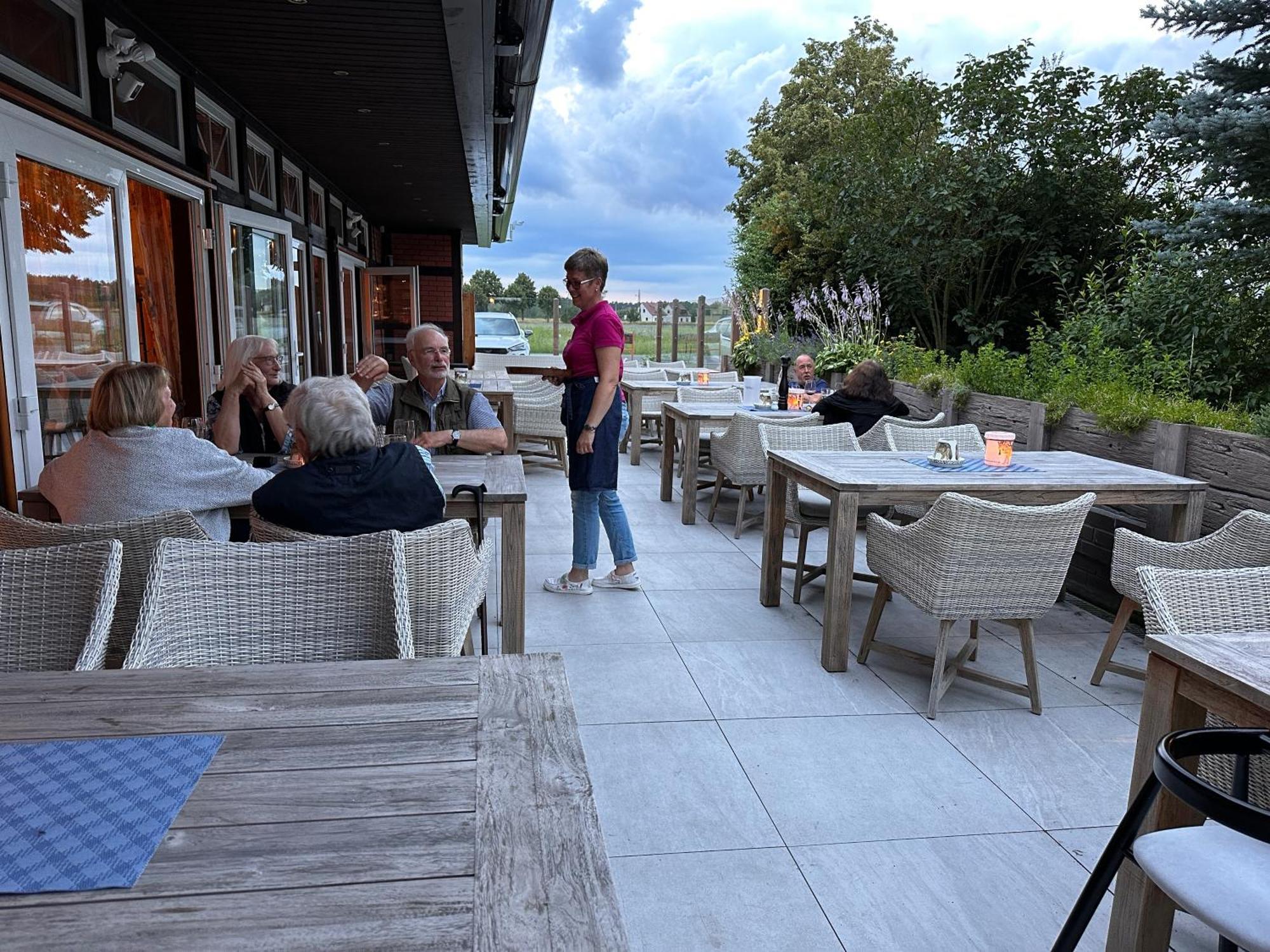 Wolfshotel Am Arendsee Арендзее Екстериор снимка
