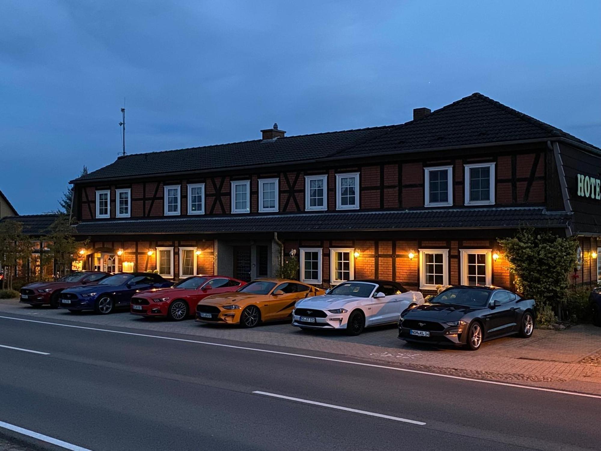 Wolfshotel Am Arendsee Арендзее Екстериор снимка
